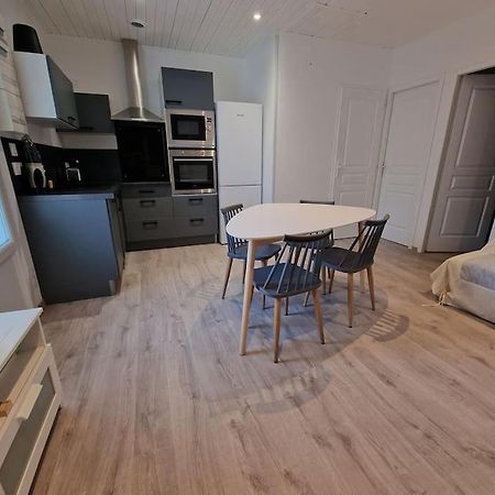 Superbe Appartement Renove A Neuf Centre Bourg Brem Sur Mer Eksteriør bilde