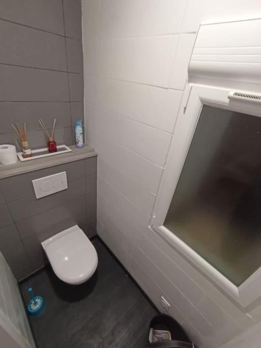 Superbe Appartement Renove A Neuf Centre Bourg Brem Sur Mer Eksteriør bilde