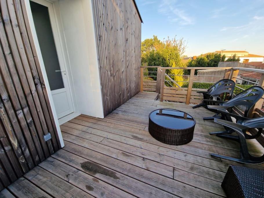 Superbe Appartement Renove A Neuf Centre Bourg Brem Sur Mer Eksteriør bilde